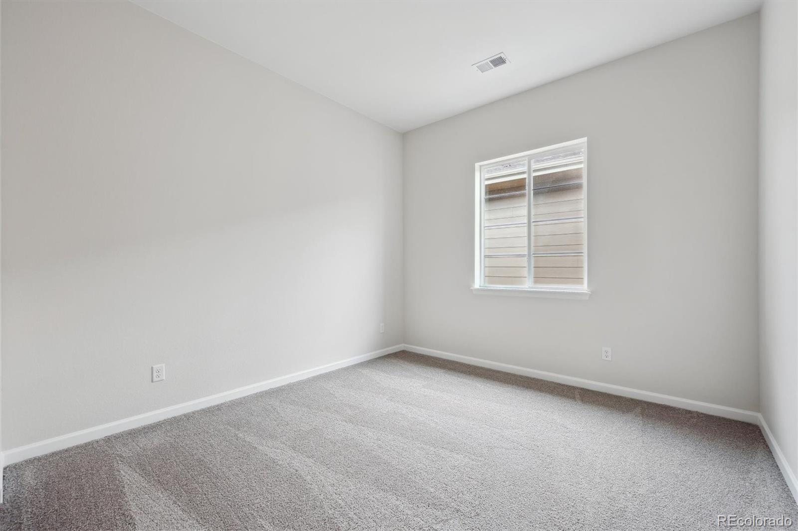 MLS Image #12 for 24720 e 36th avenue,aurora, Colorado
