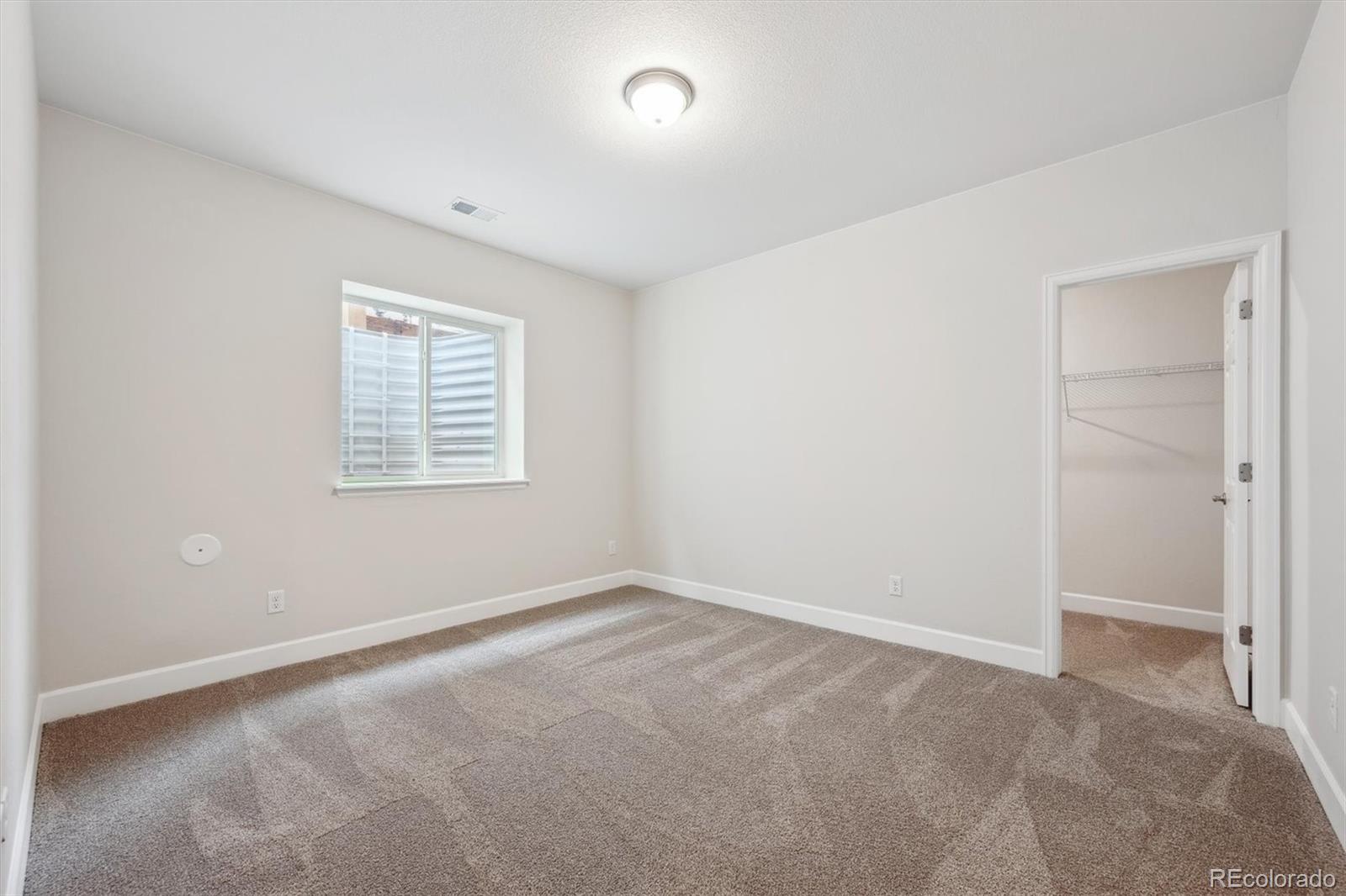 MLS Image #18 for 24720 e 36th avenue,aurora, Colorado