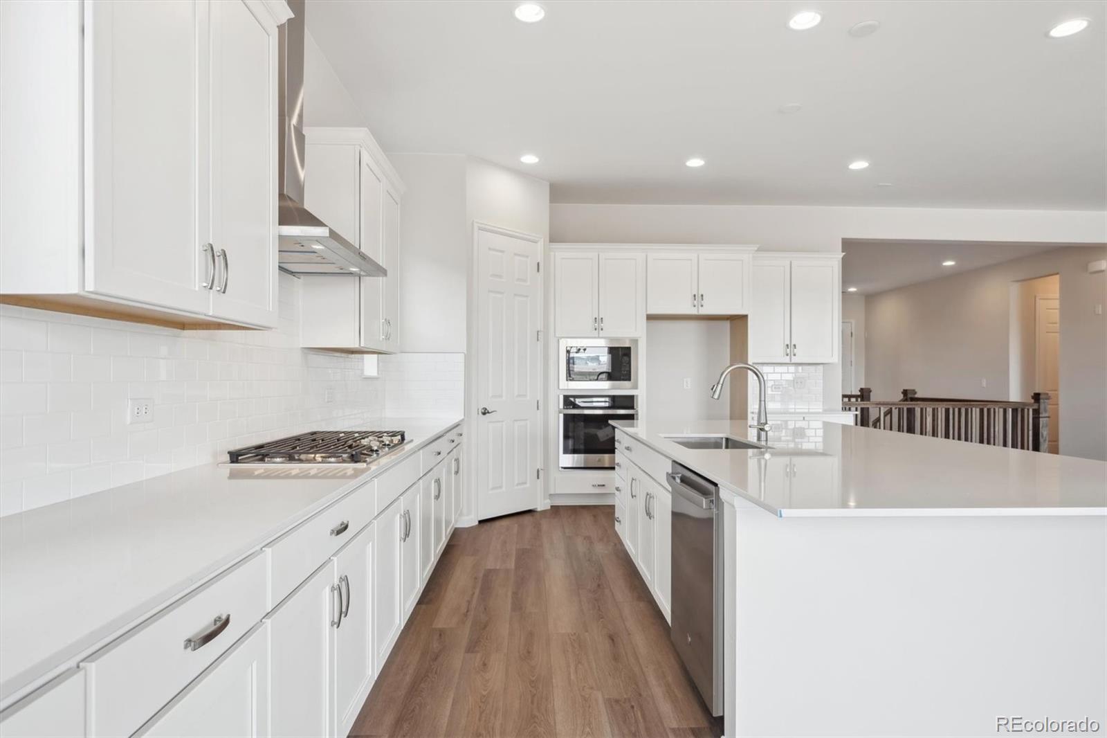 MLS Image #7 for 24720 e 36th avenue,aurora, Colorado