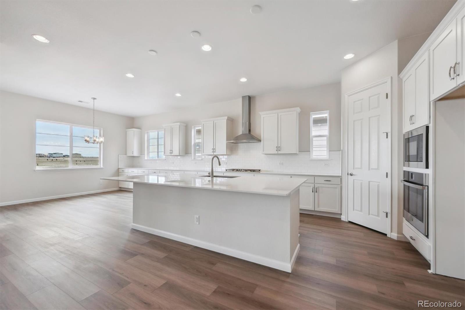 MLS Image #8 for 24720 e 36th avenue,aurora, Colorado