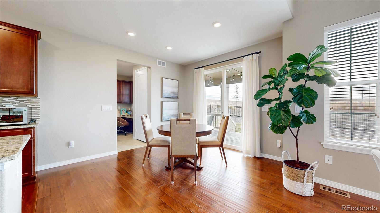 MLS Image #5 for 27656 e alder drive,aurora, Colorado