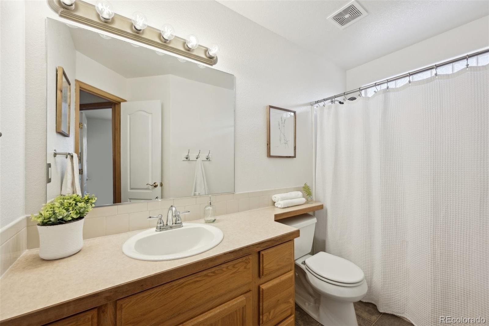 MLS Image #17 for 338  sandstone drive,johnstown, Colorado