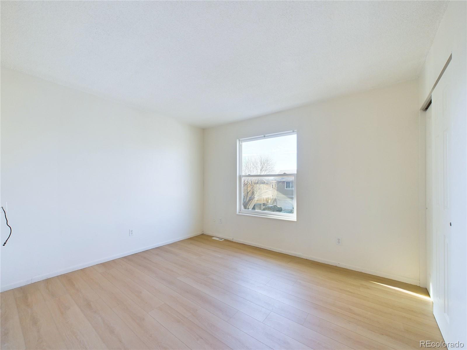 MLS Image #19 for 2115  coronado pkyn ,denver, Colorado
