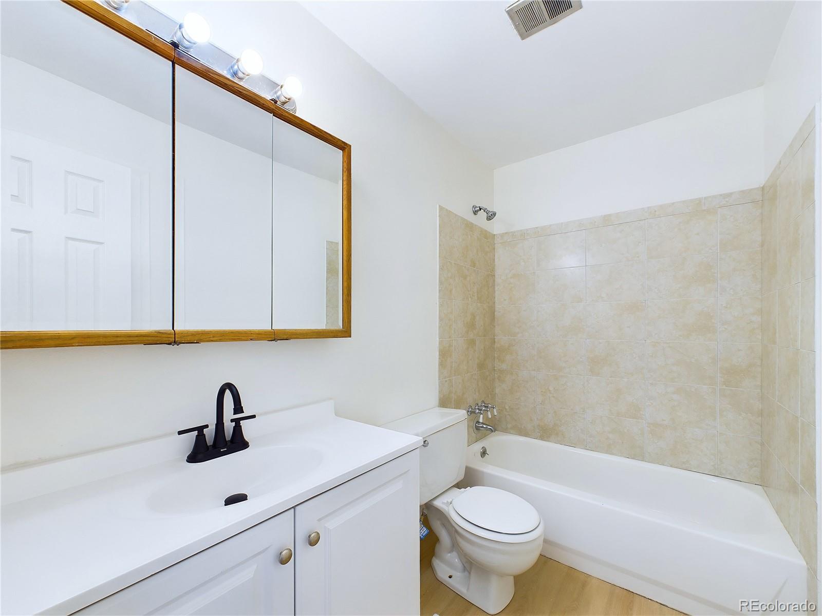 MLS Image #20 for 2115  coronado pkyn ,denver, Colorado