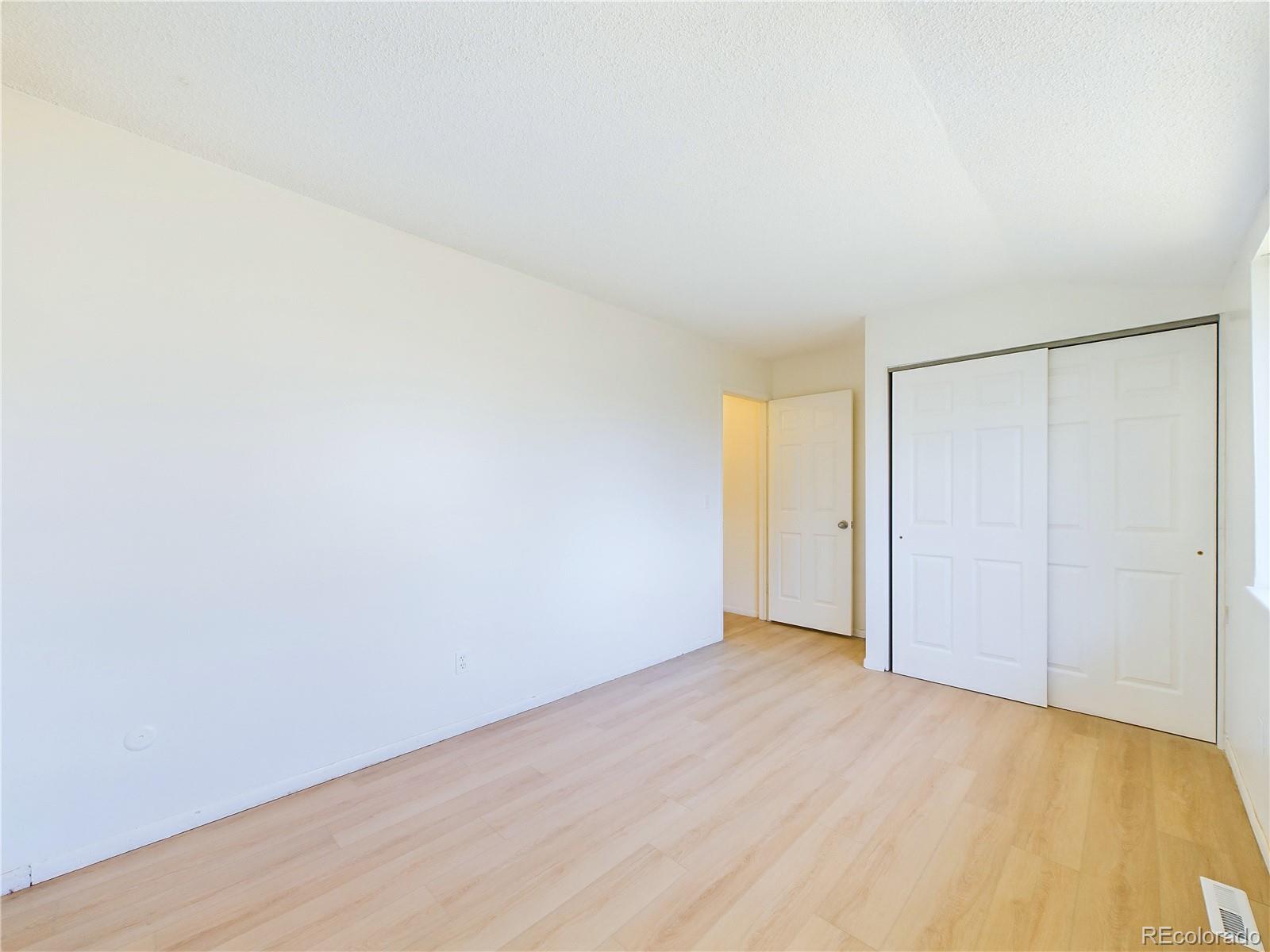 MLS Image #25 for 2115  coronado pkyn ,denver, Colorado