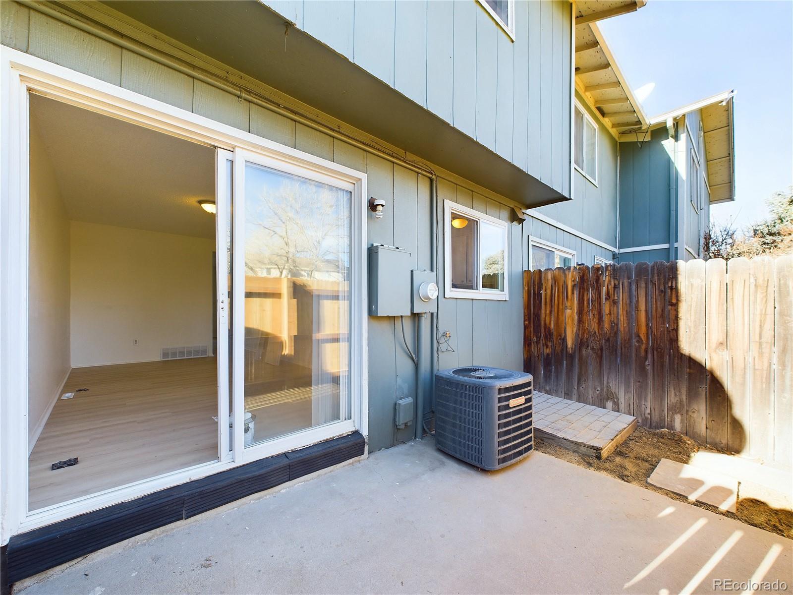 MLS Image #28 for 2115  coronado pkyn ,denver, Colorado