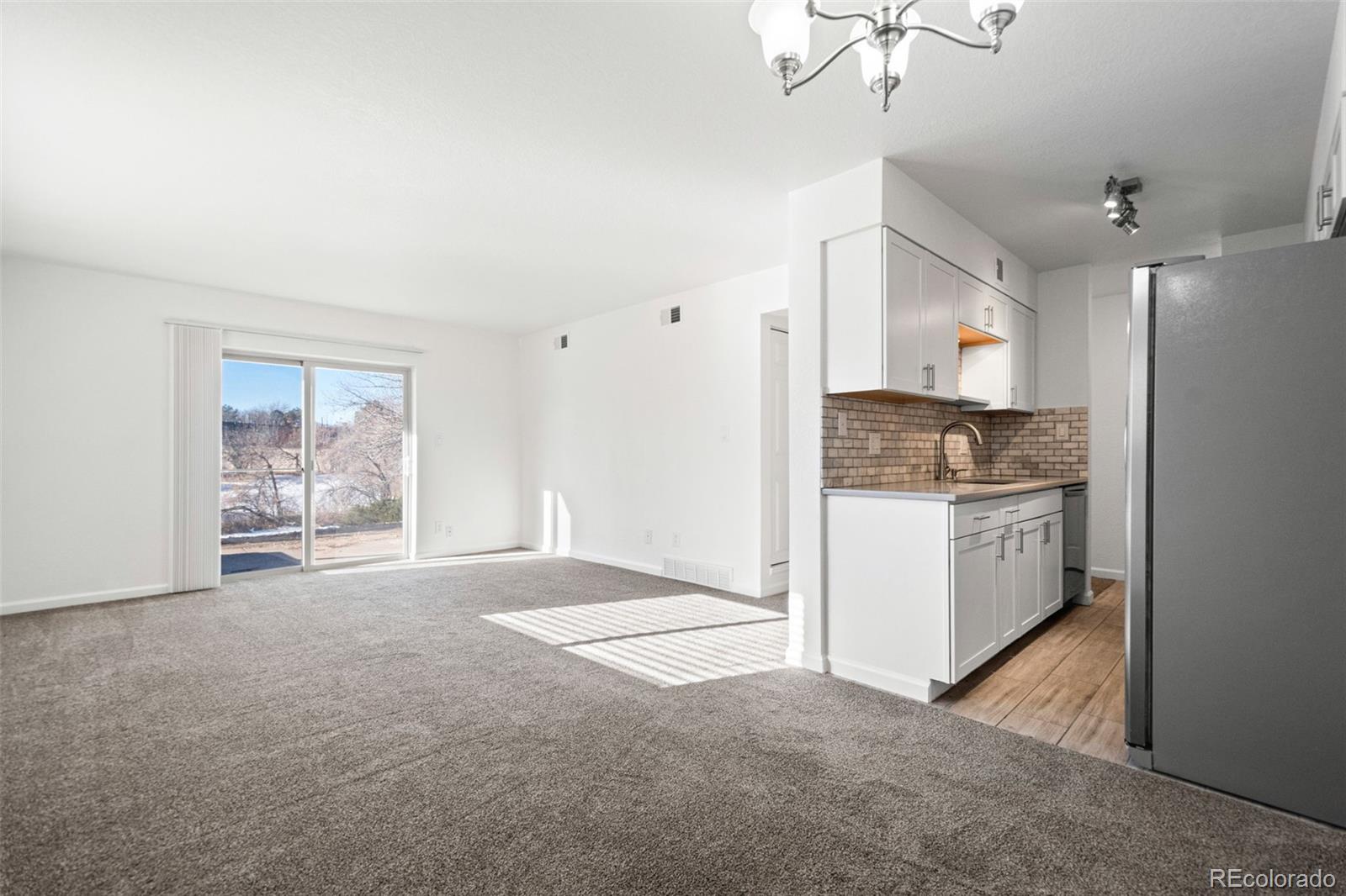 MLS Image #12 for 230 e highline circle,centennial, Colorado