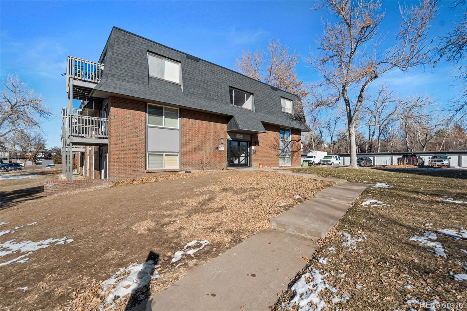 MLS Image #2 for 230 e highline circle,centennial, Colorado