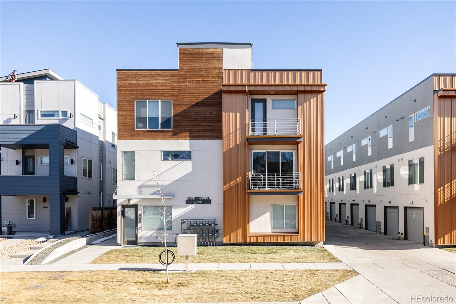 MLS Image #23 for 1836  grove street,denver, Colorado