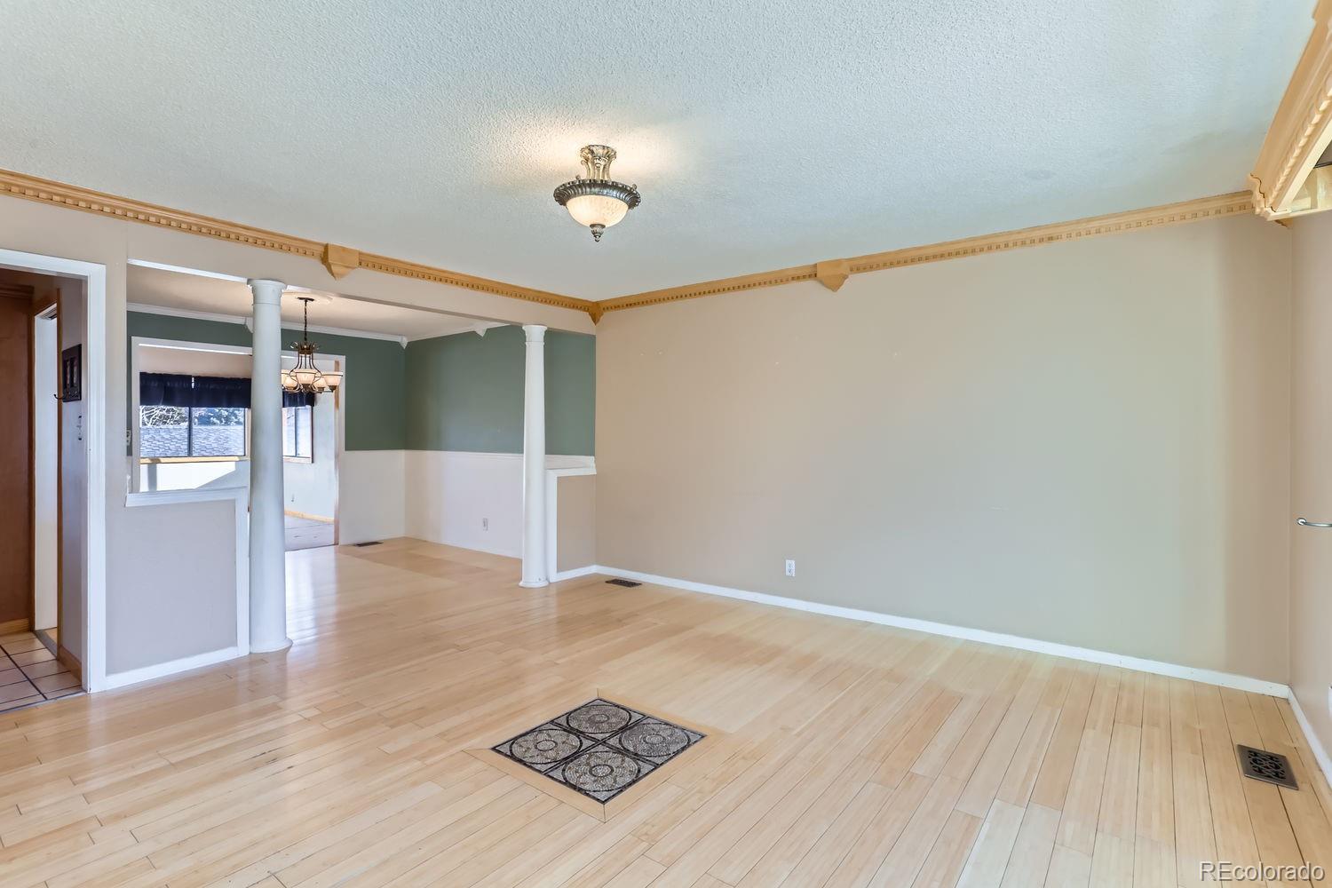 MLS Image #5 for 839 e easter avenue,centennial, Colorado