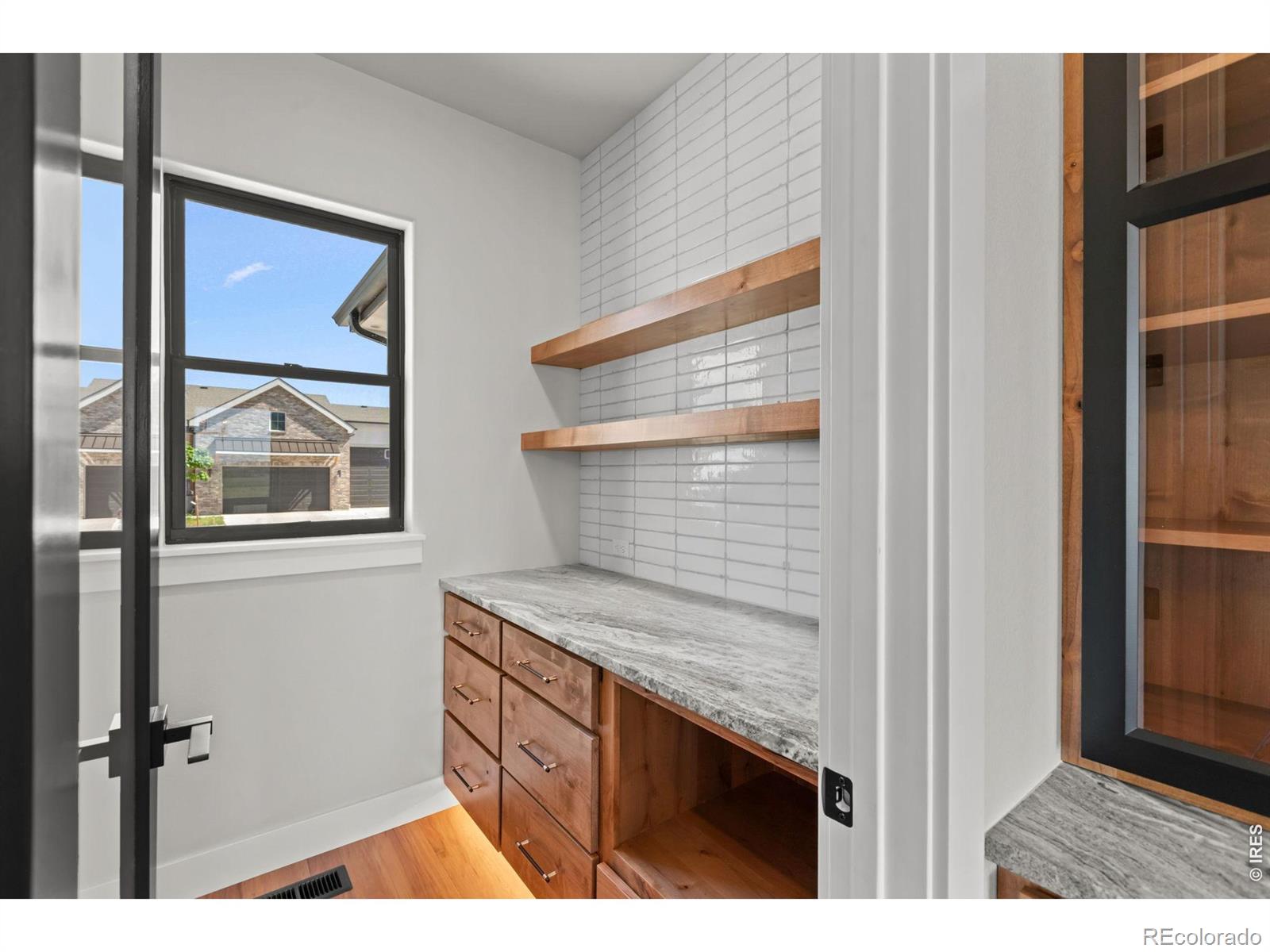 MLS Image #17 for 1405  swan peter drive,berthoud, Colorado