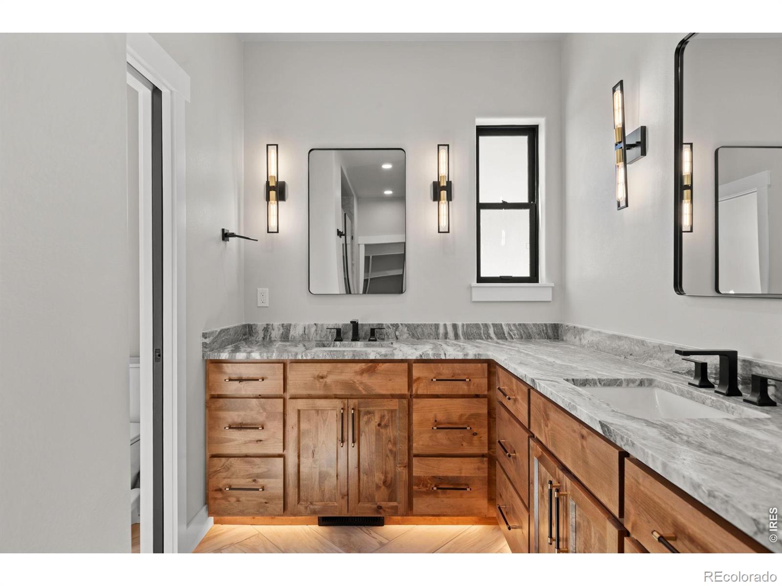 MLS Image #20 for 1405  swan peter drive,berthoud, Colorado