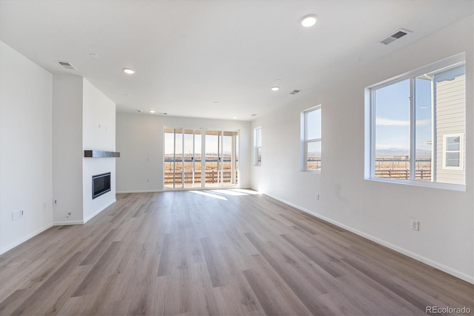 MLS Image #3 for 6140  amerifax drive,windsor, Colorado