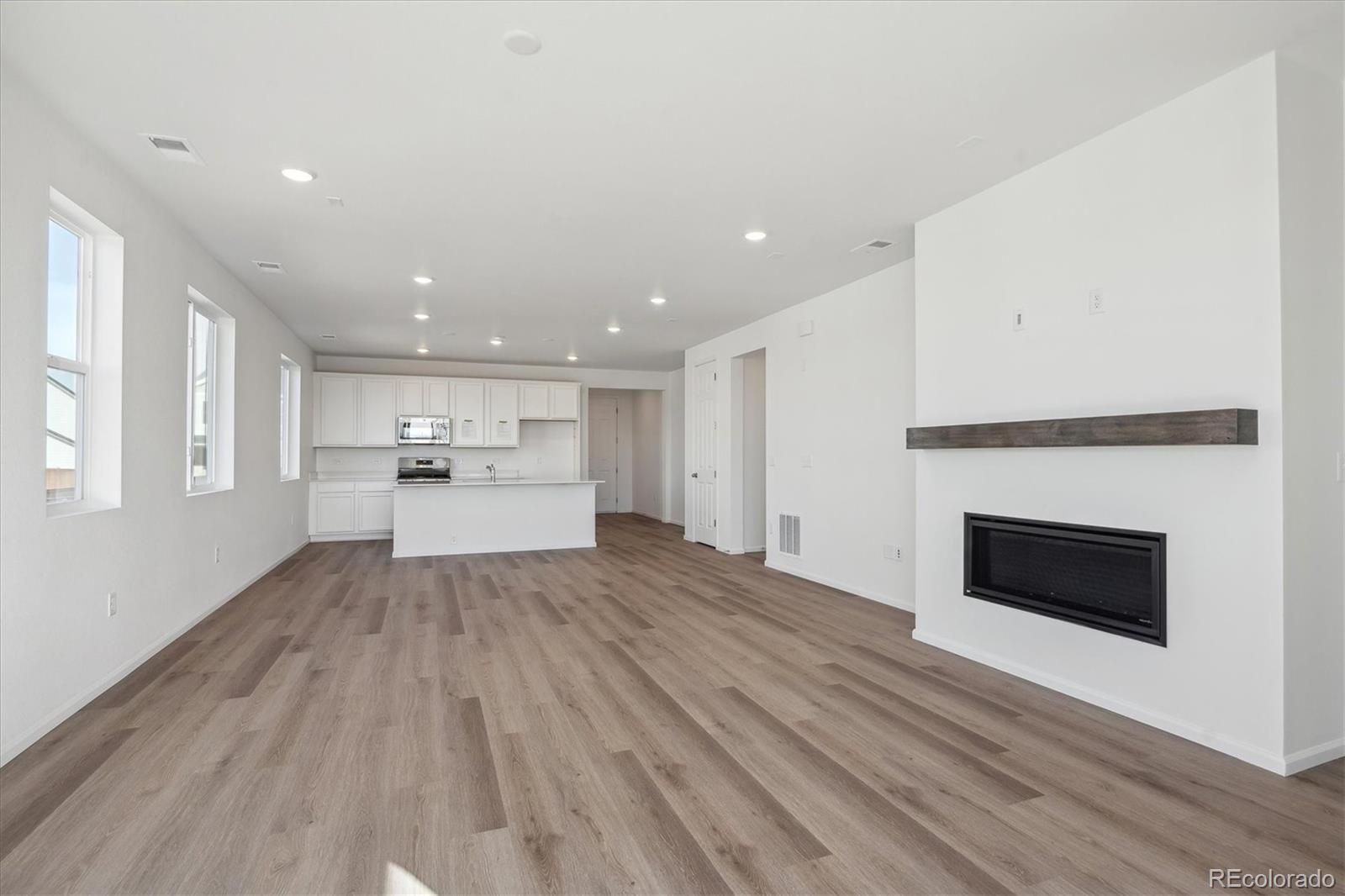 MLS Image #6 for 6140  amerifax drive,windsor, Colorado