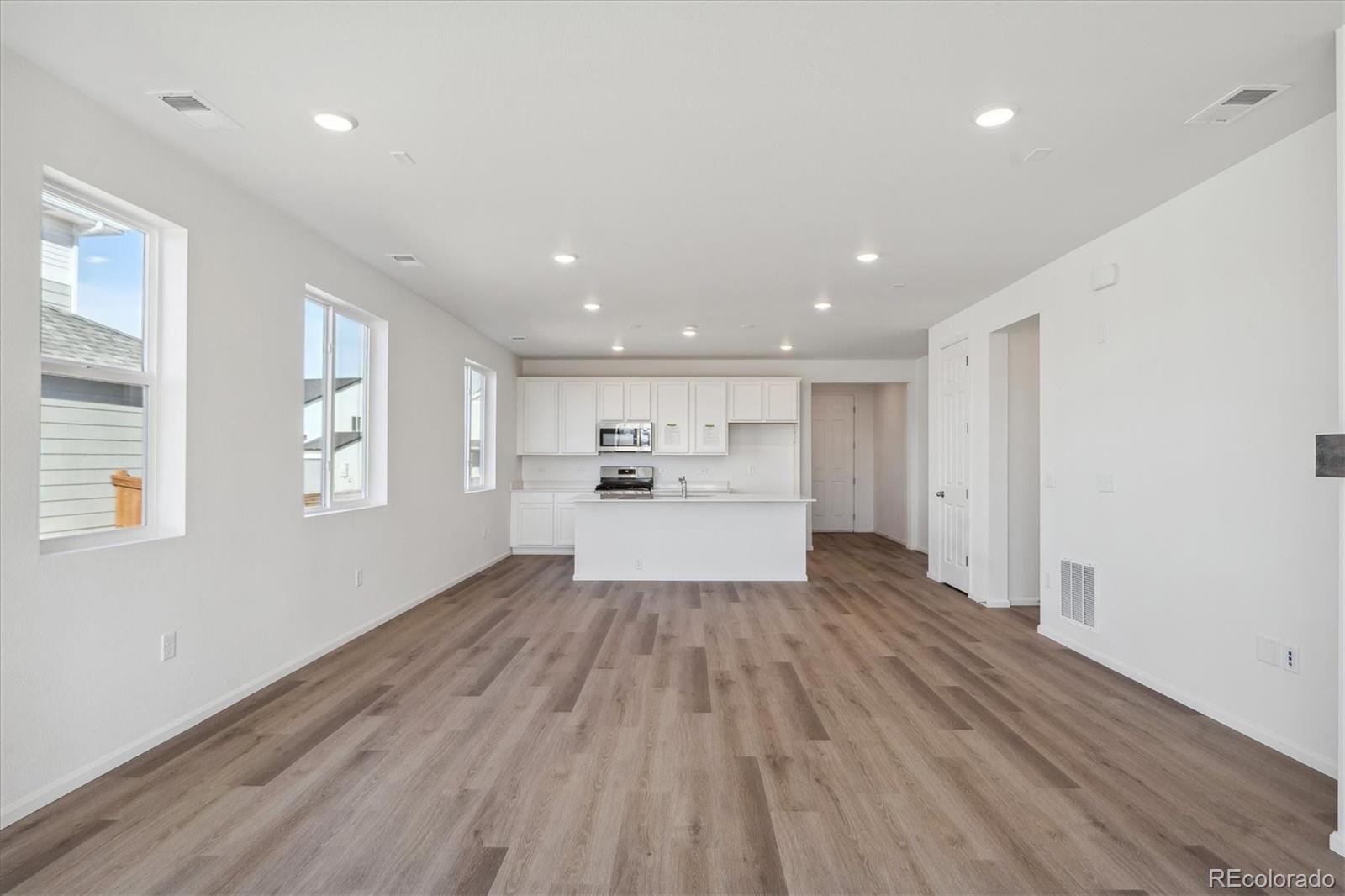 MLS Image #8 for 6140  amerifax drive,windsor, Colorado