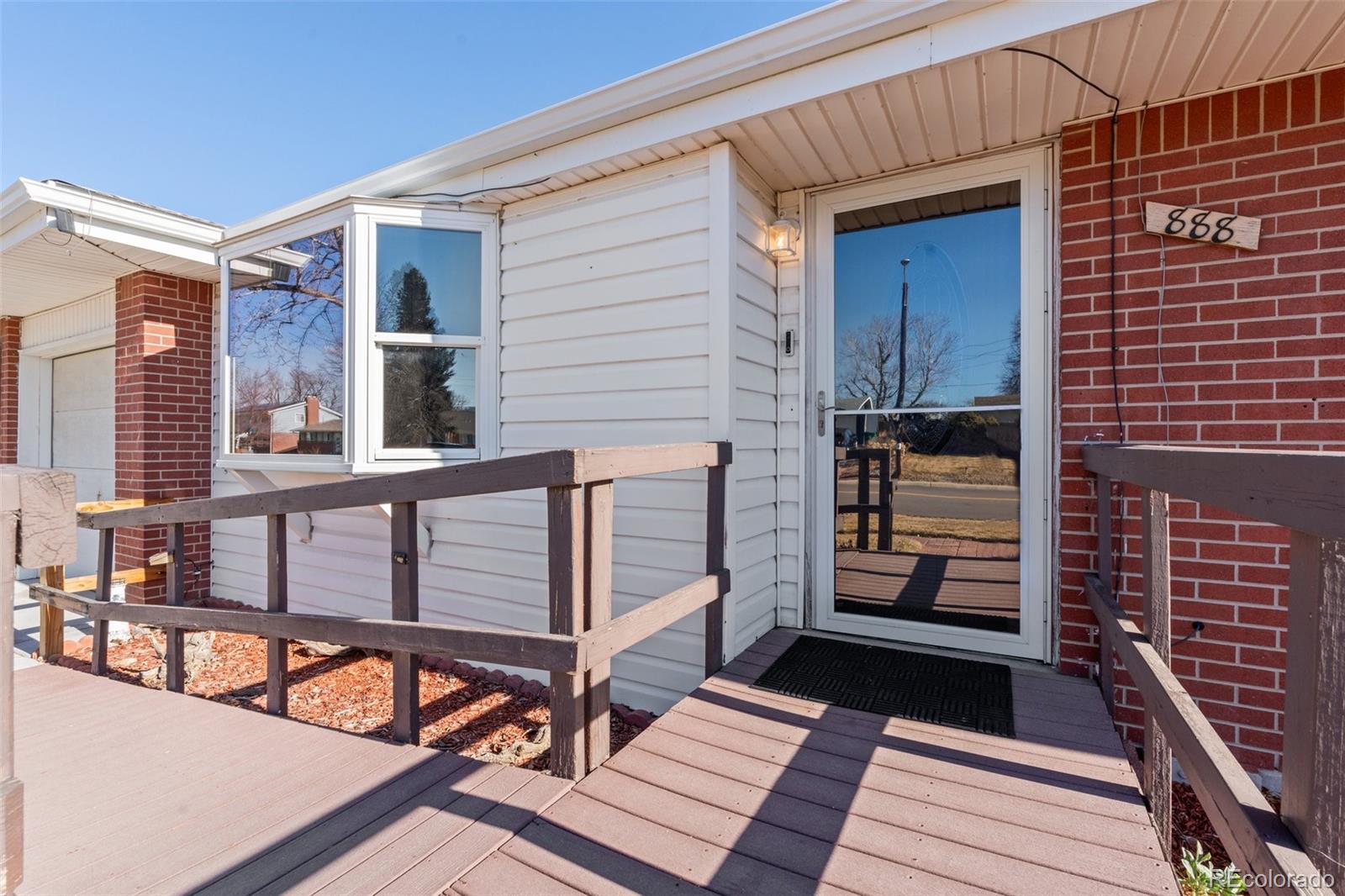 MLS Image #6 for 888  oak street,lakewood, Colorado