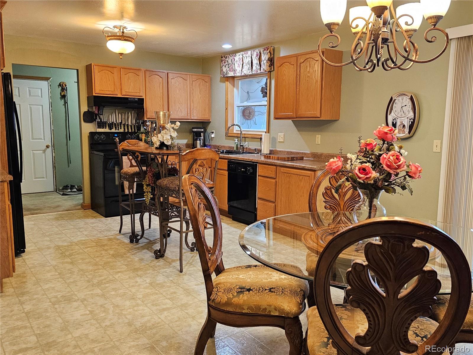 MLS Image #7 for 7090  vista way,alamosa, Colorado