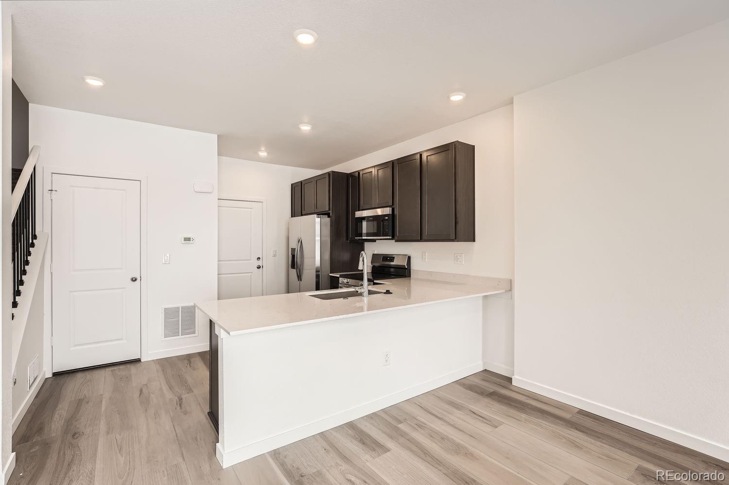 MLS Image #3 for 1934 s haleyville way,aurora, Colorado