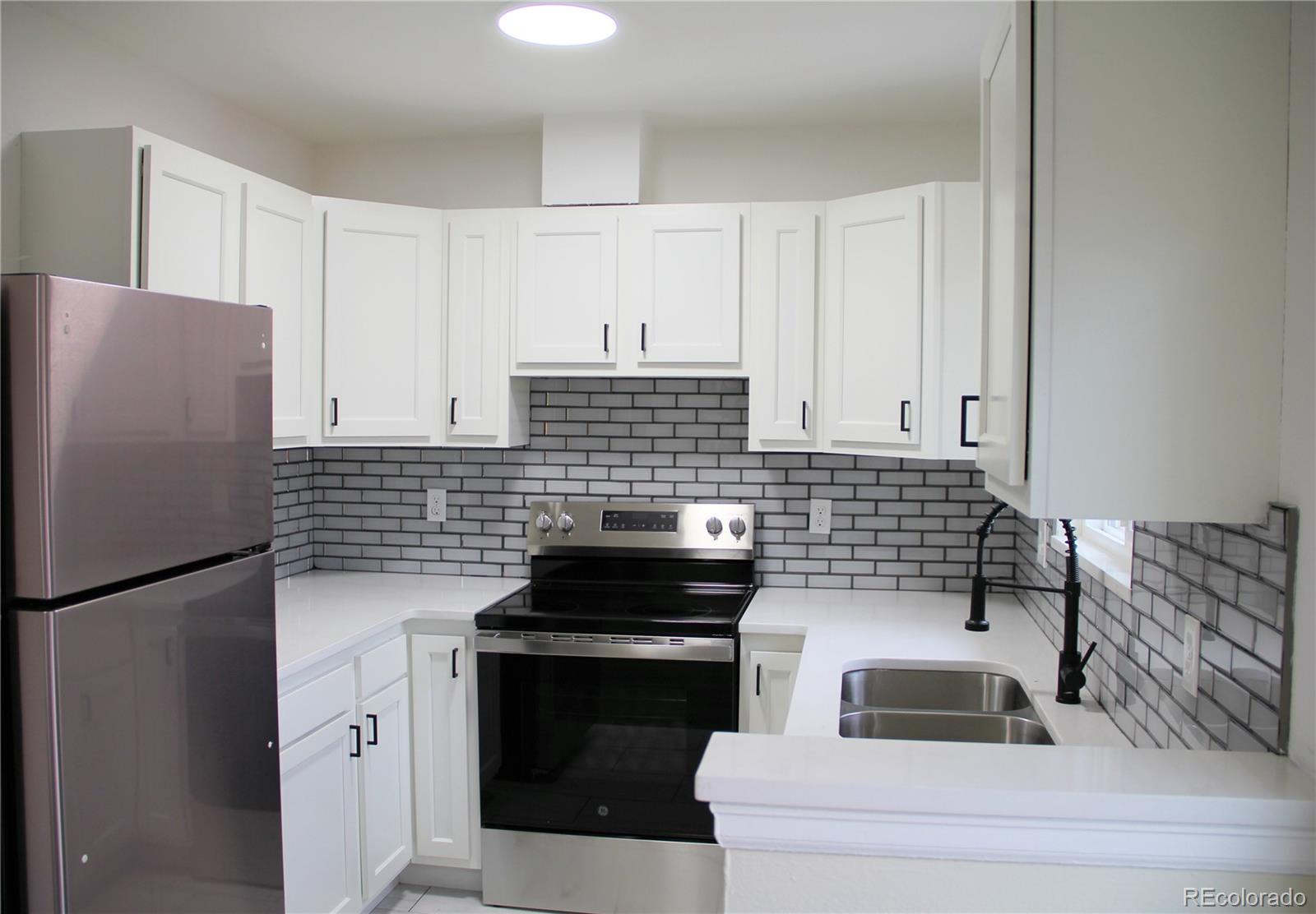 MLS Image #12 for 11638  community center drive,northglenn, Colorado