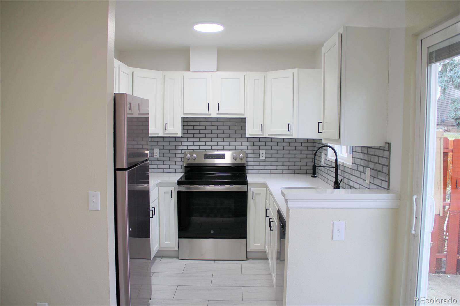 MLS Image #5 for 11638  community center drive,northglenn, Colorado