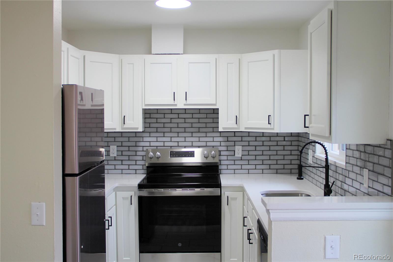 MLS Image #8 for 11638  community center drive,northglenn, Colorado