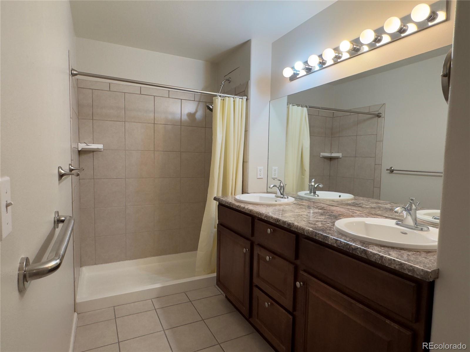 MLS Image #14 for 8500 e jefferson avenue,denver, Colorado