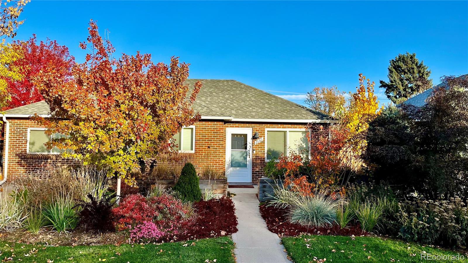 MLS Image #2 for 2686  poplar street,denver, Colorado