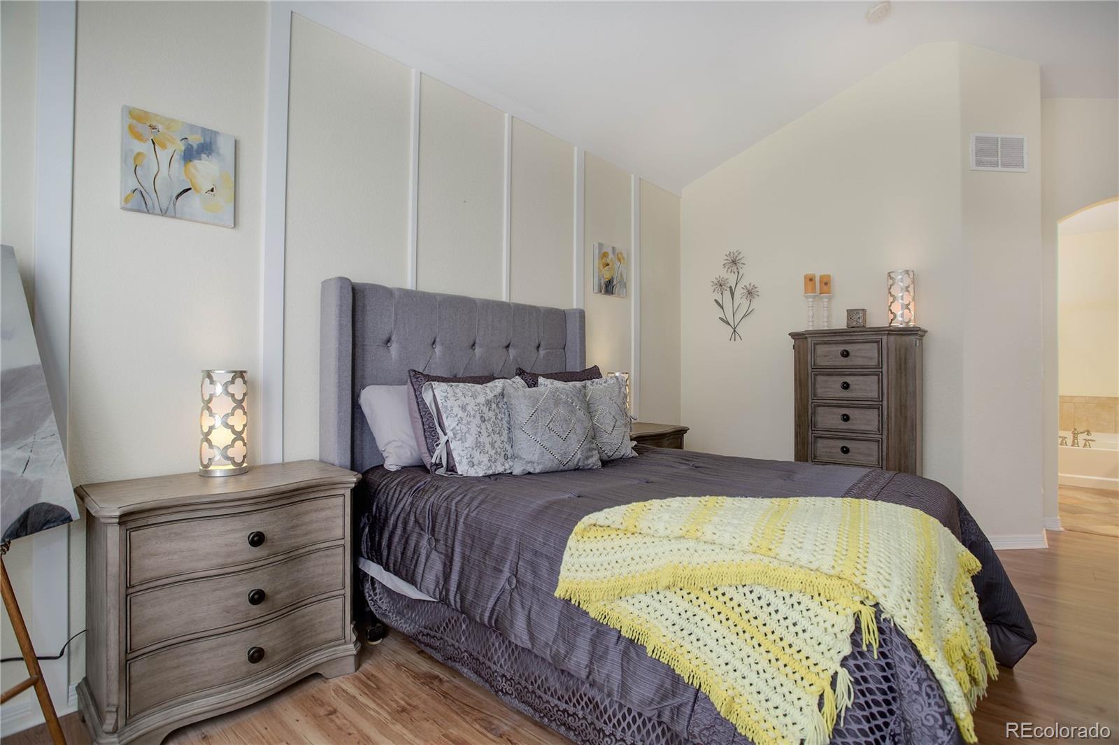 MLS Image #17 for 6656 s shawnee street,aurora, Colorado