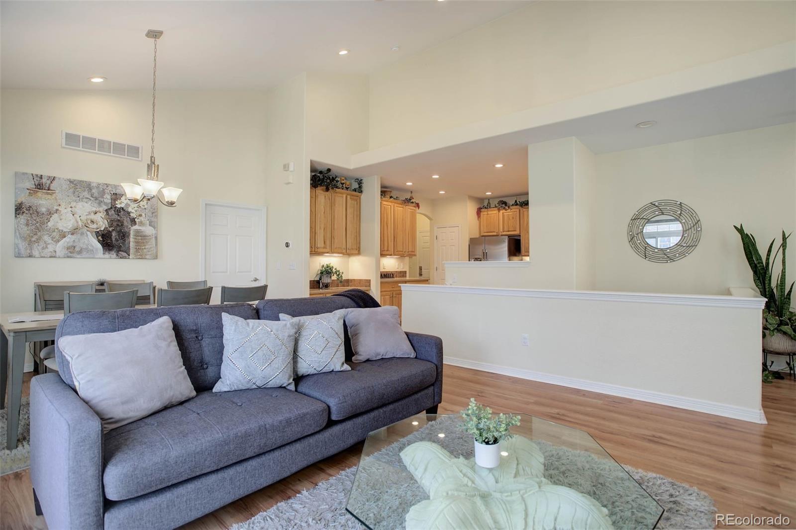 MLS Image #4 for 6656 s shawnee street,aurora, Colorado