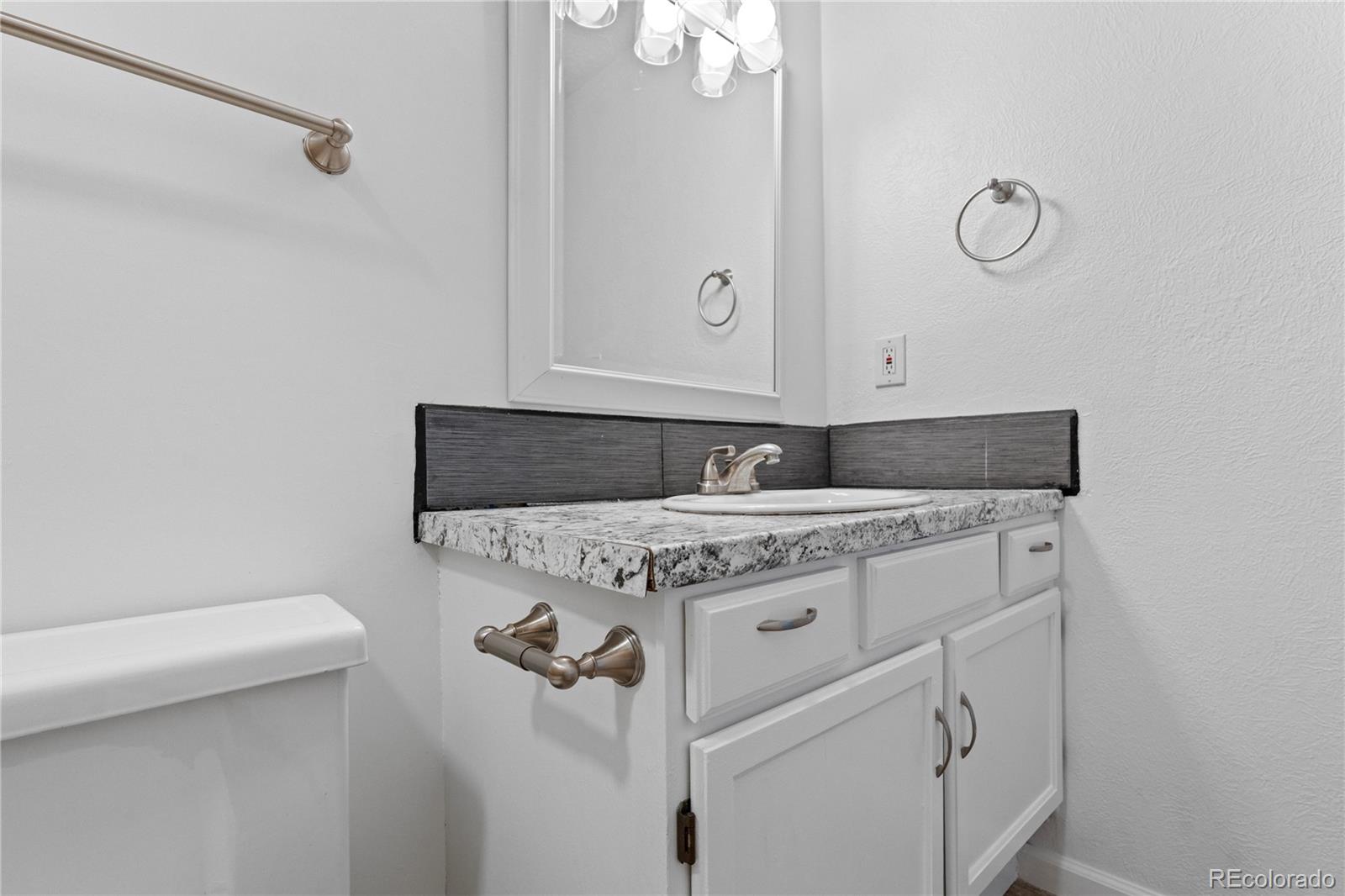 MLS Image #11 for 3663 s sheridan boulevard,denver, Colorado