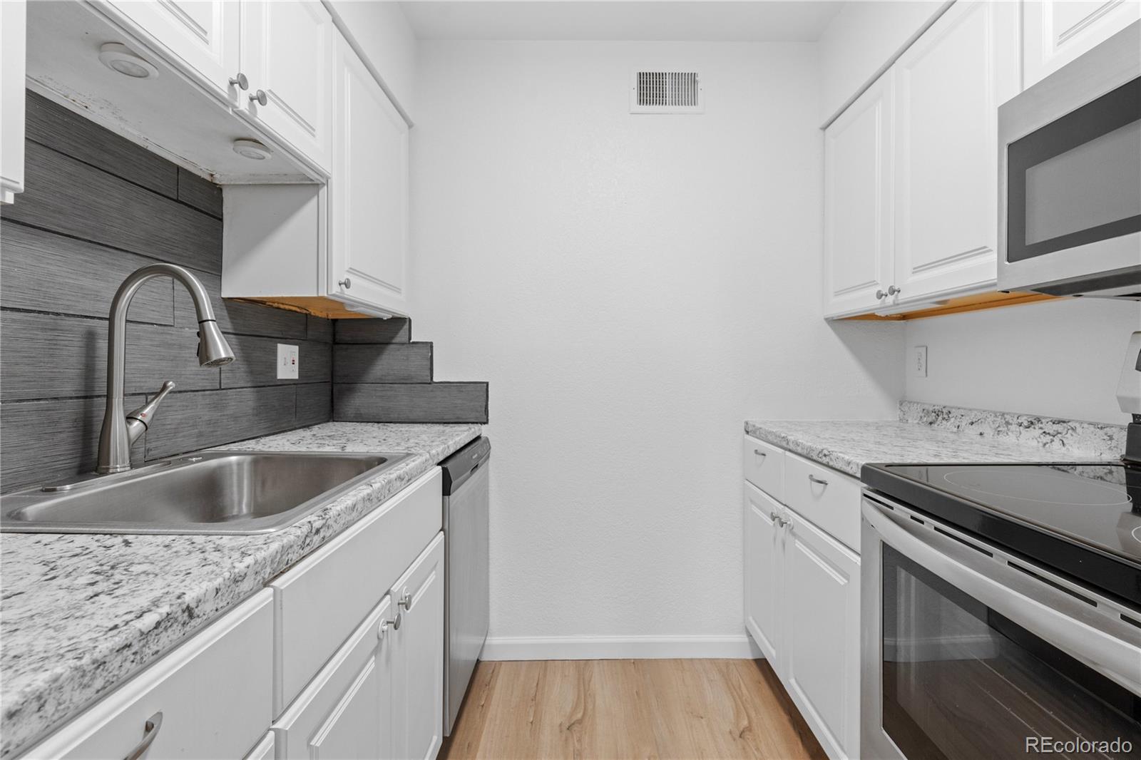 MLS Image #7 for 3663 s sheridan boulevard,denver, Colorado