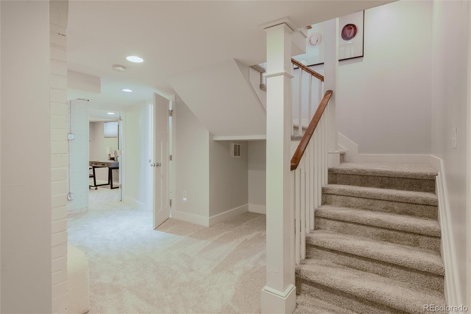 MLS Image #38 for 3321 w clyde place,denver, Colorado