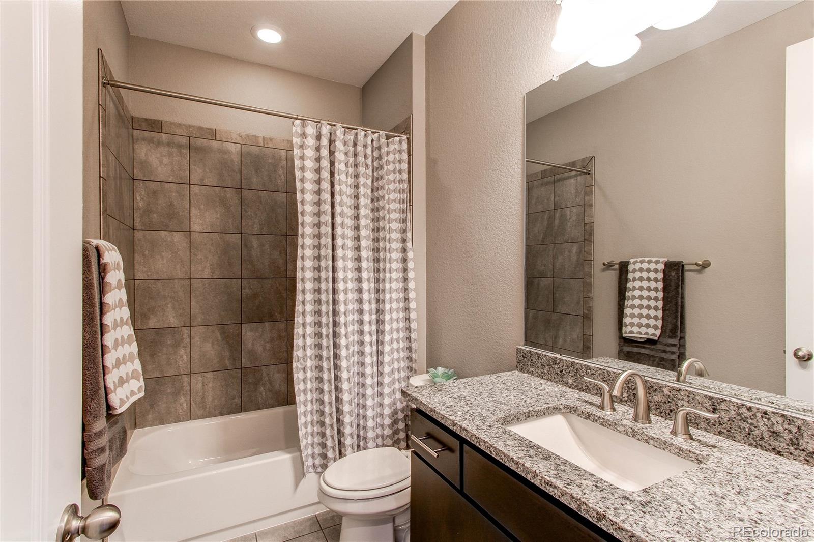 MLS Image #22 for 25144 e archer place,aurora, Colorado