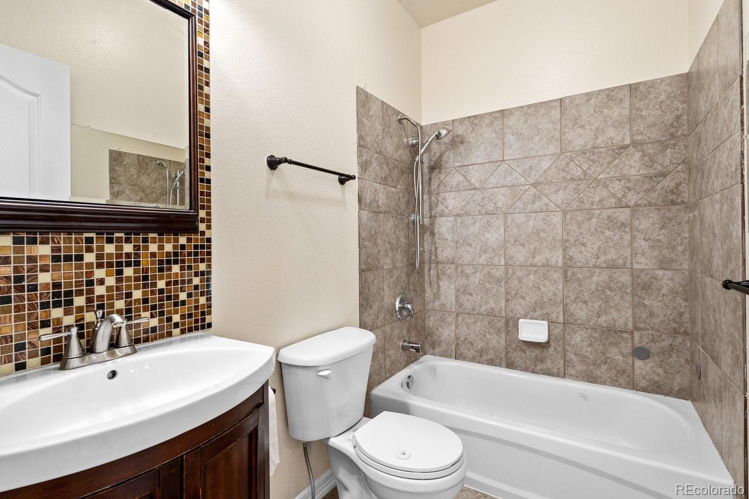 MLS Image #15 for 4577  crested hill,pueblo, Colorado