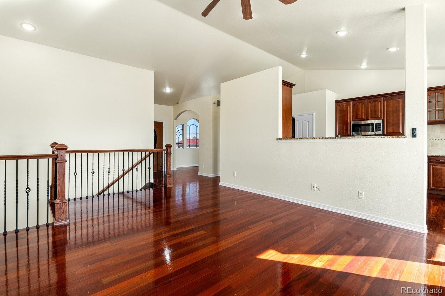MLS Image #4 for 4577  crested hill,pueblo, Colorado