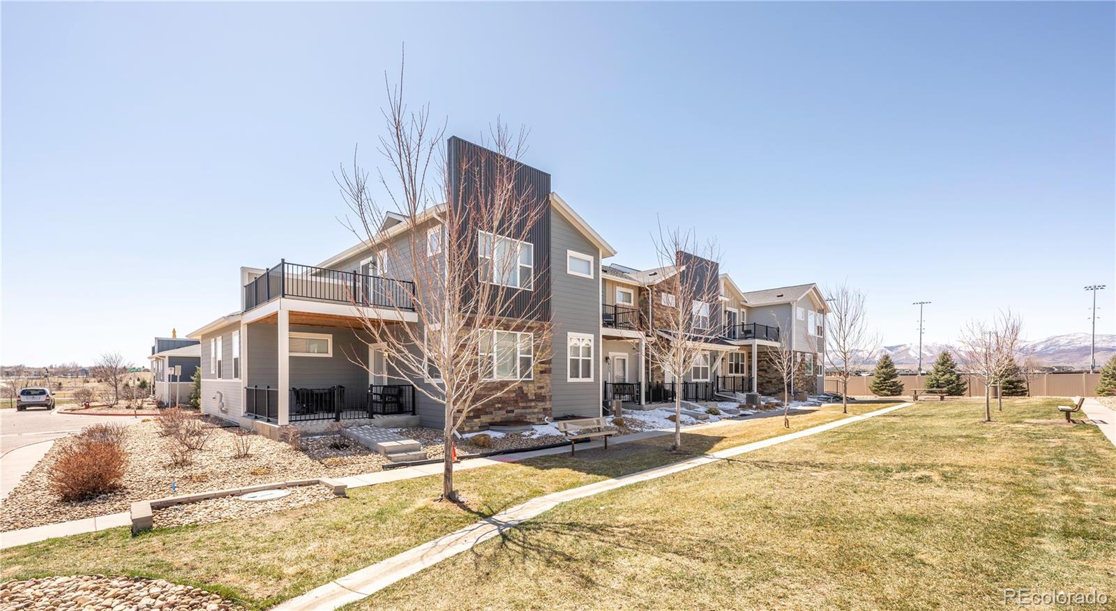 MLS Image #1 for 821  robert street,longmont, Colorado