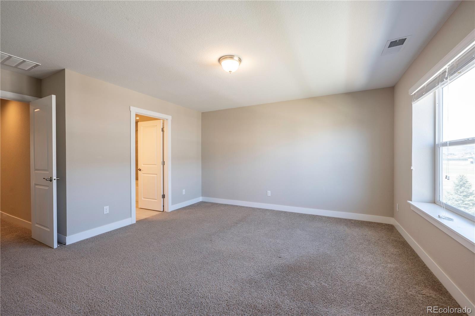 MLS Image #20 for 821  robert street,longmont, Colorado