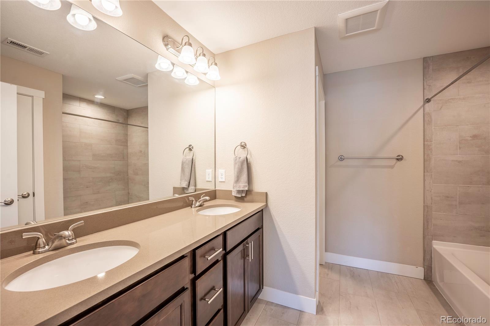 MLS Image #21 for 821  robert street,longmont, Colorado