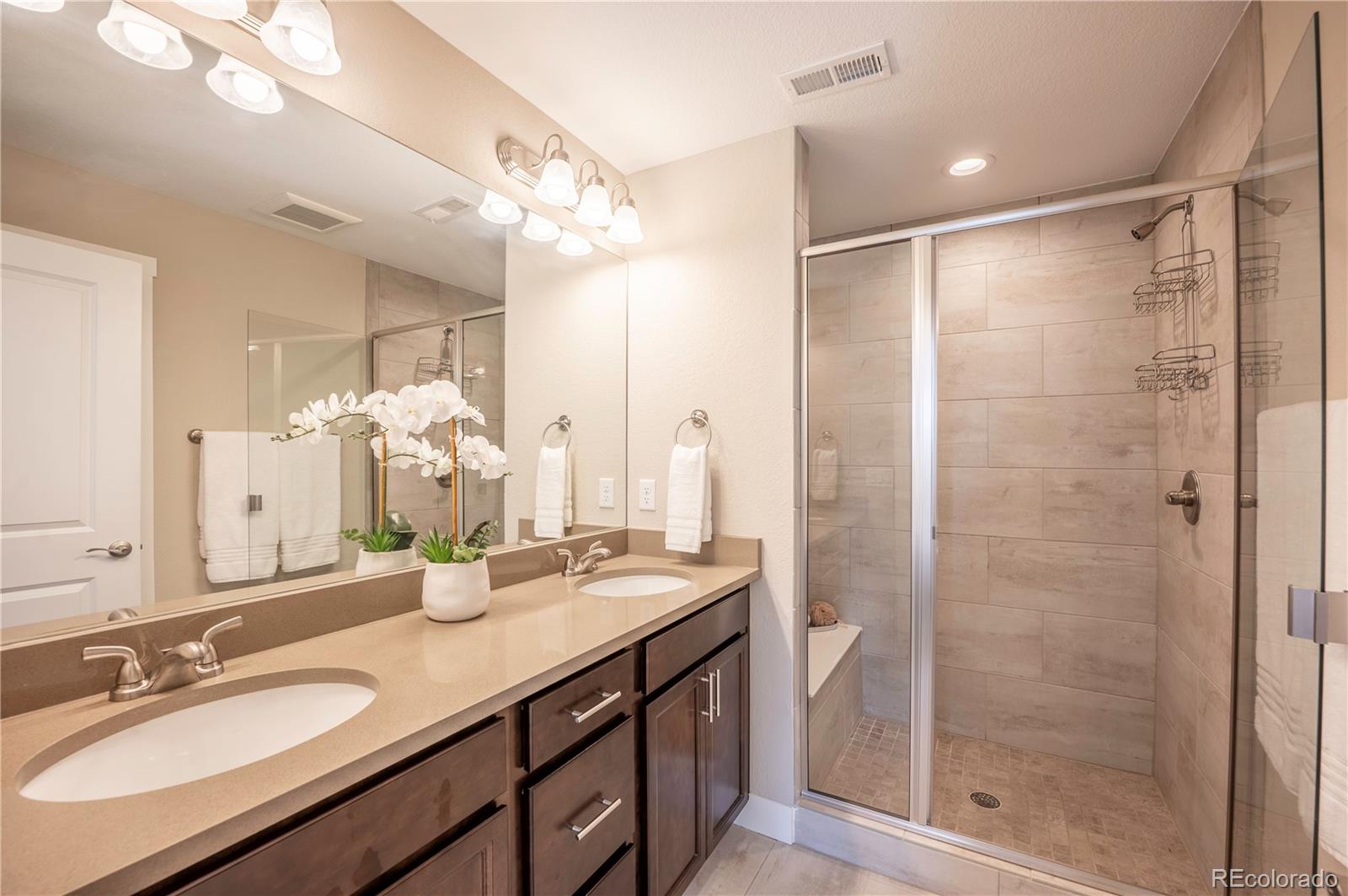 MLS Image #33 for 821  robert street,longmont, Colorado