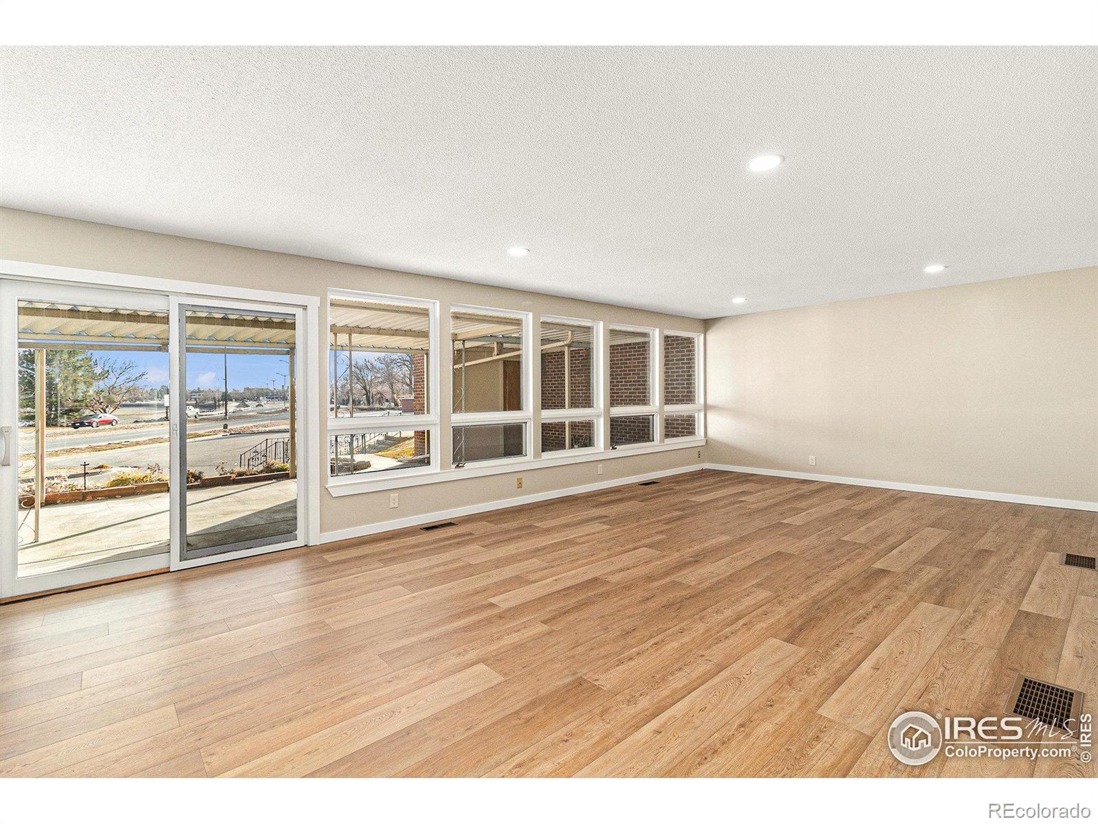 MLS Image #5 for 1000 w eisenhower boulevard,loveland, Colorado