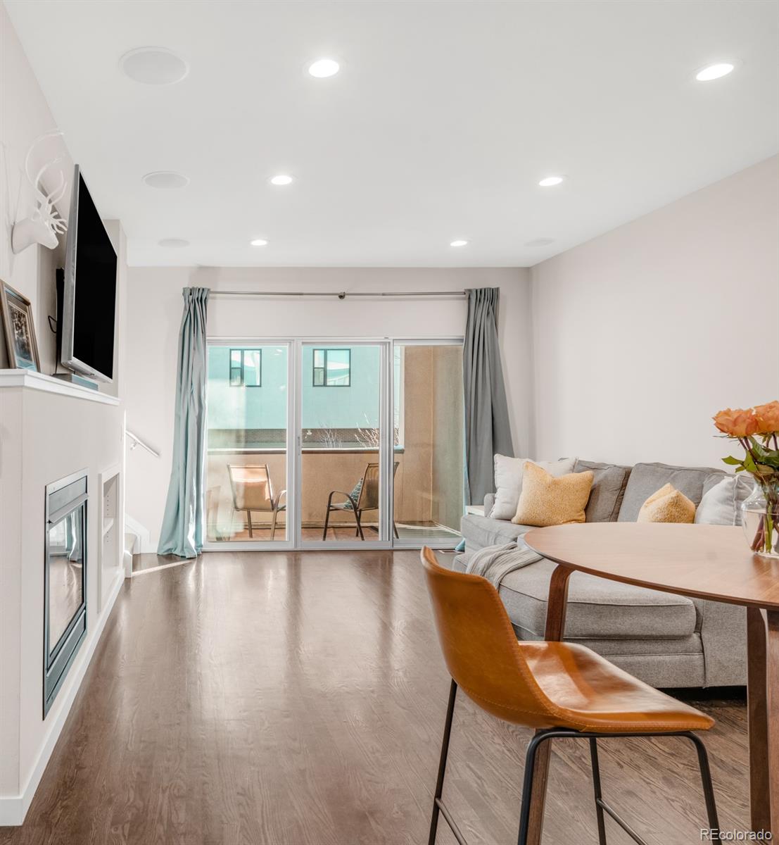 MLS Image #3 for 2707  decatur street,denver, Colorado