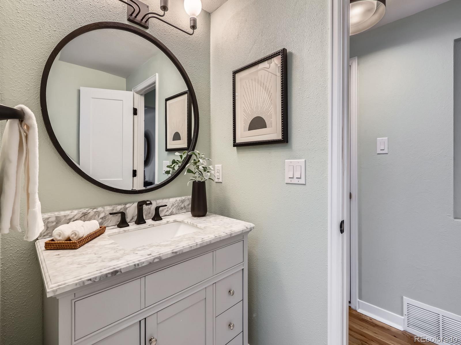 MLS Image #12 for 4844  vallejo street,denver, Colorado