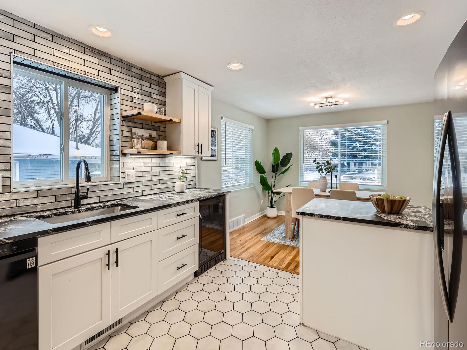 MLS Image #7 for 4844  vallejo street,denver, Colorado