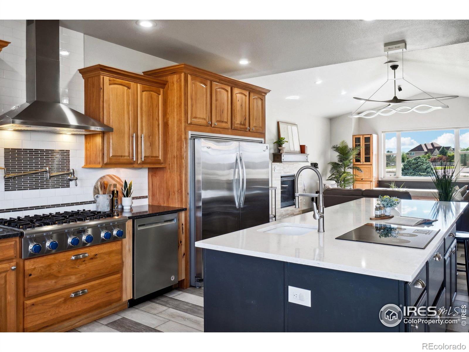 MLS Image #11 for 302  dove lane,berthoud, Colorado