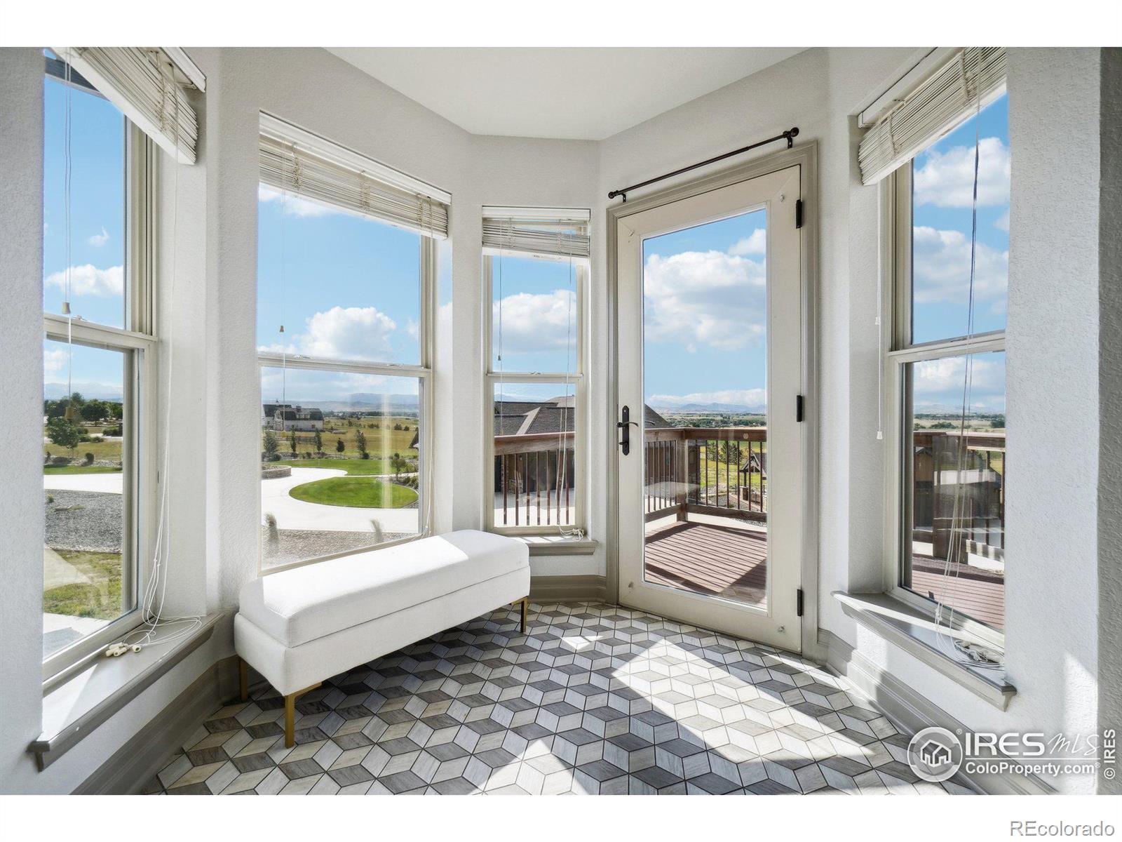 MLS Image #21 for 302  dove lane,berthoud, Colorado