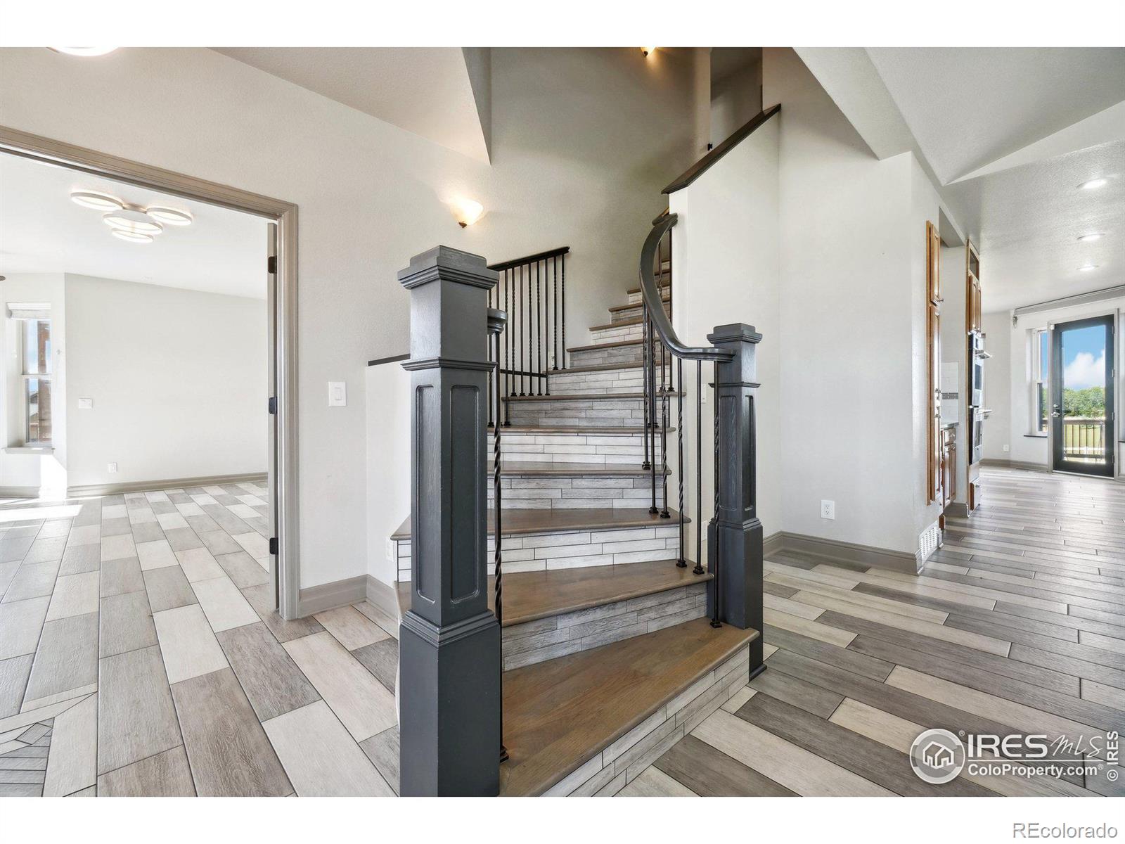 MLS Image #8 for 302  dove lane,berthoud, Colorado