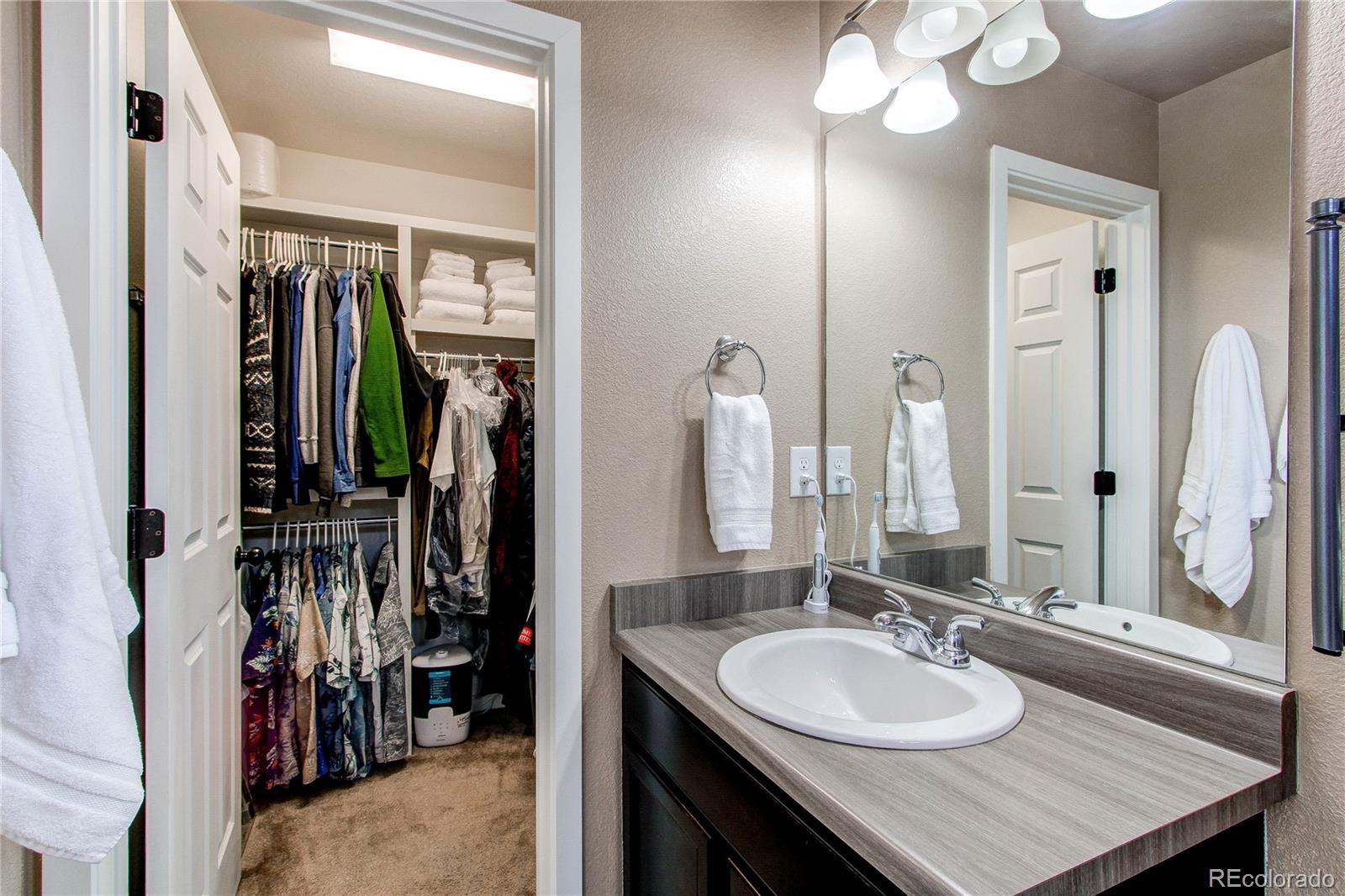 MLS Image #22 for 19149 e 55th avenue,denver, Colorado