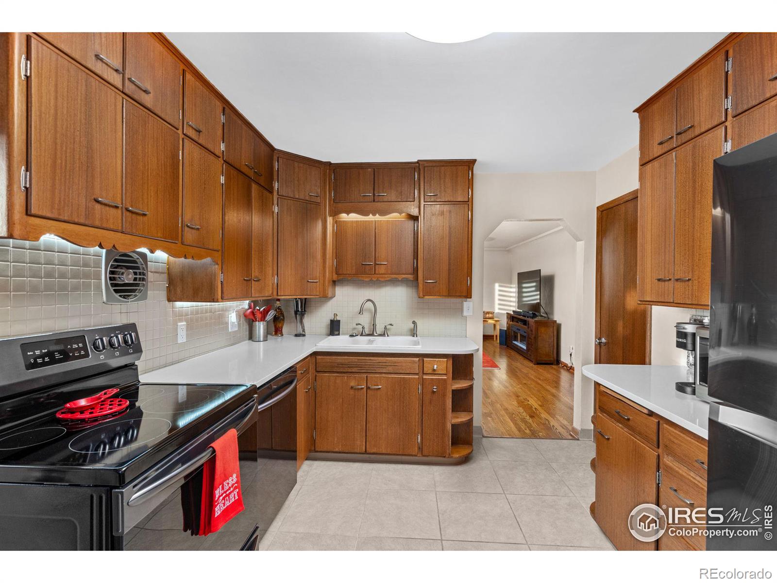 MLS Image #10 for 1338  aspen place,longmont, Colorado