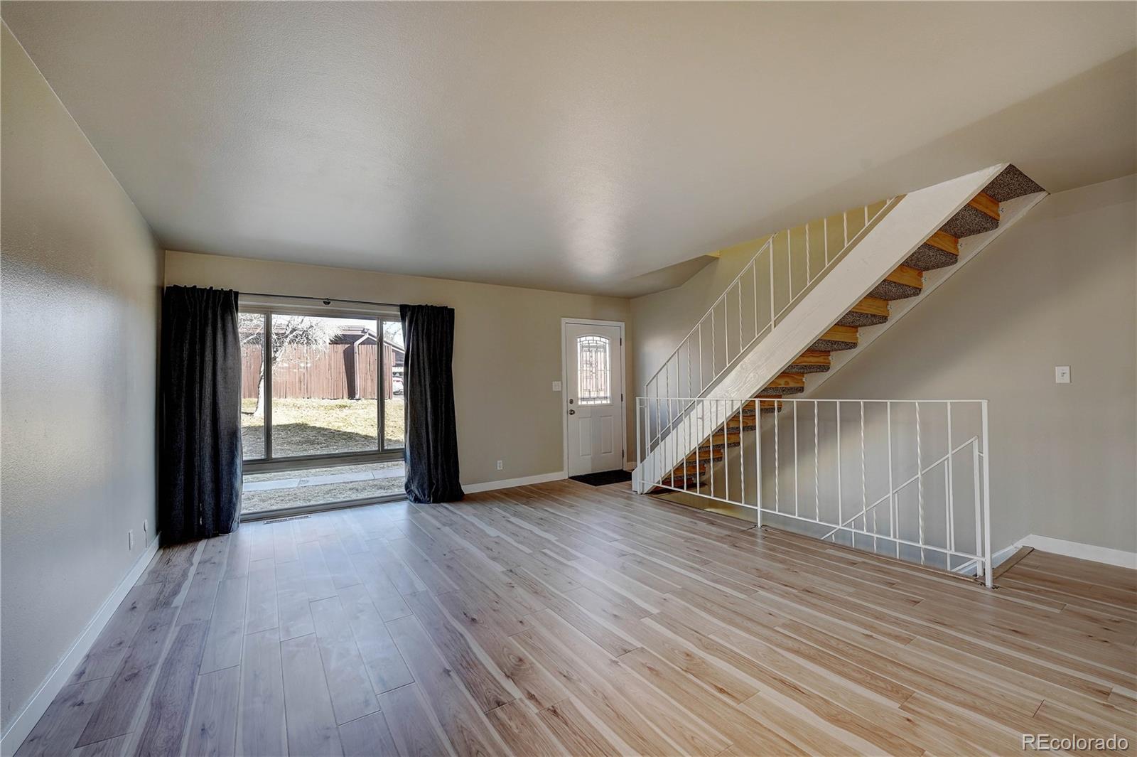 CMA Image for 4266 W Pondview Drive,Littleton, Colorado