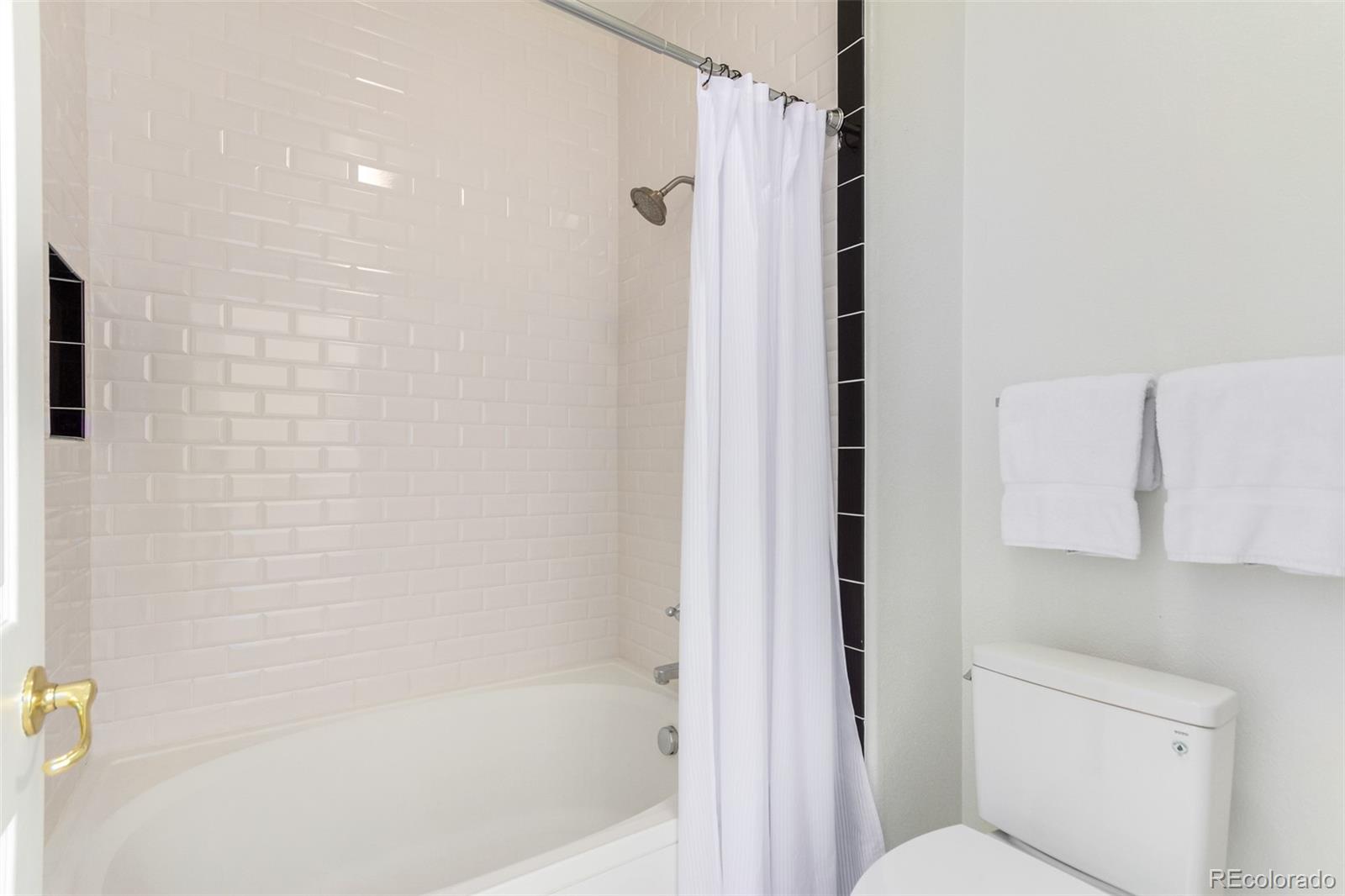 MLS Image #12 for 8200 e 8th avenue,denver, Colorado